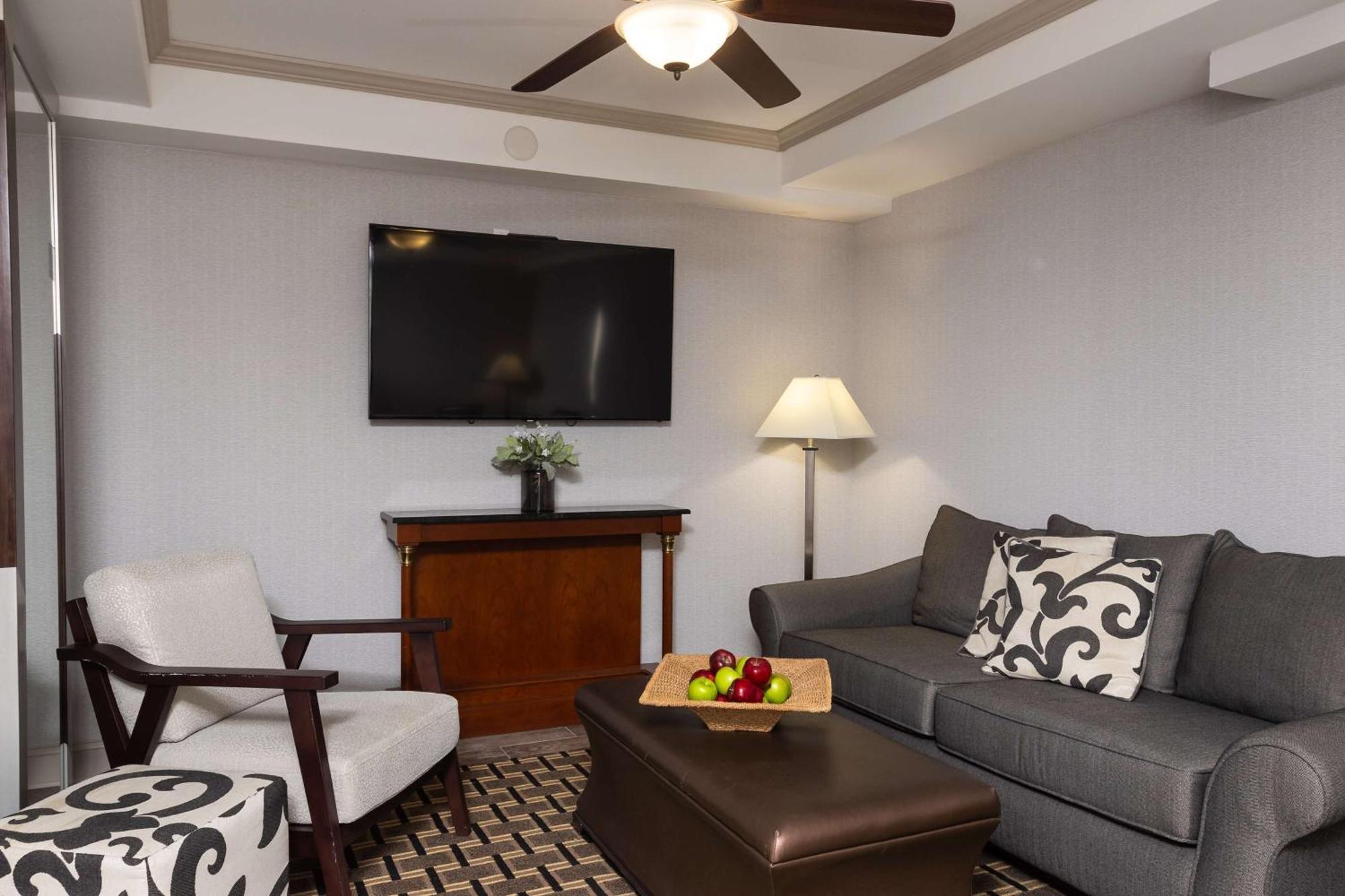 Inn At The Colonnade Baltimore - A Doubletree By Hilton Hotel Zewnętrze zdjęcie